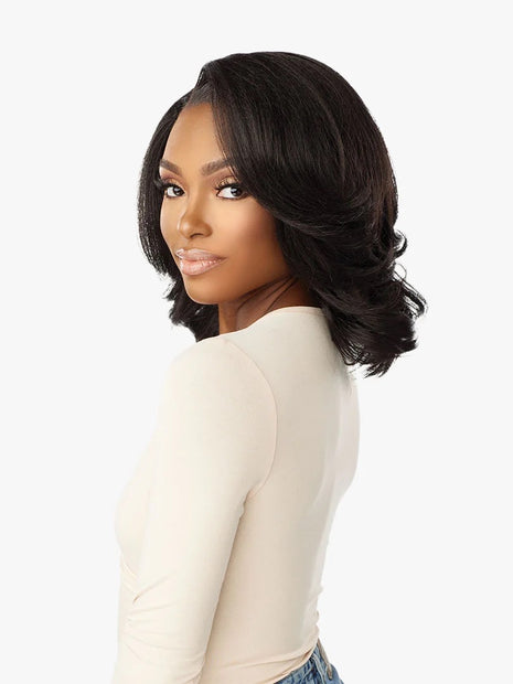 Sensationnel Kinky Edge 13X6 Lace Wig Kinky Blow Out 12"